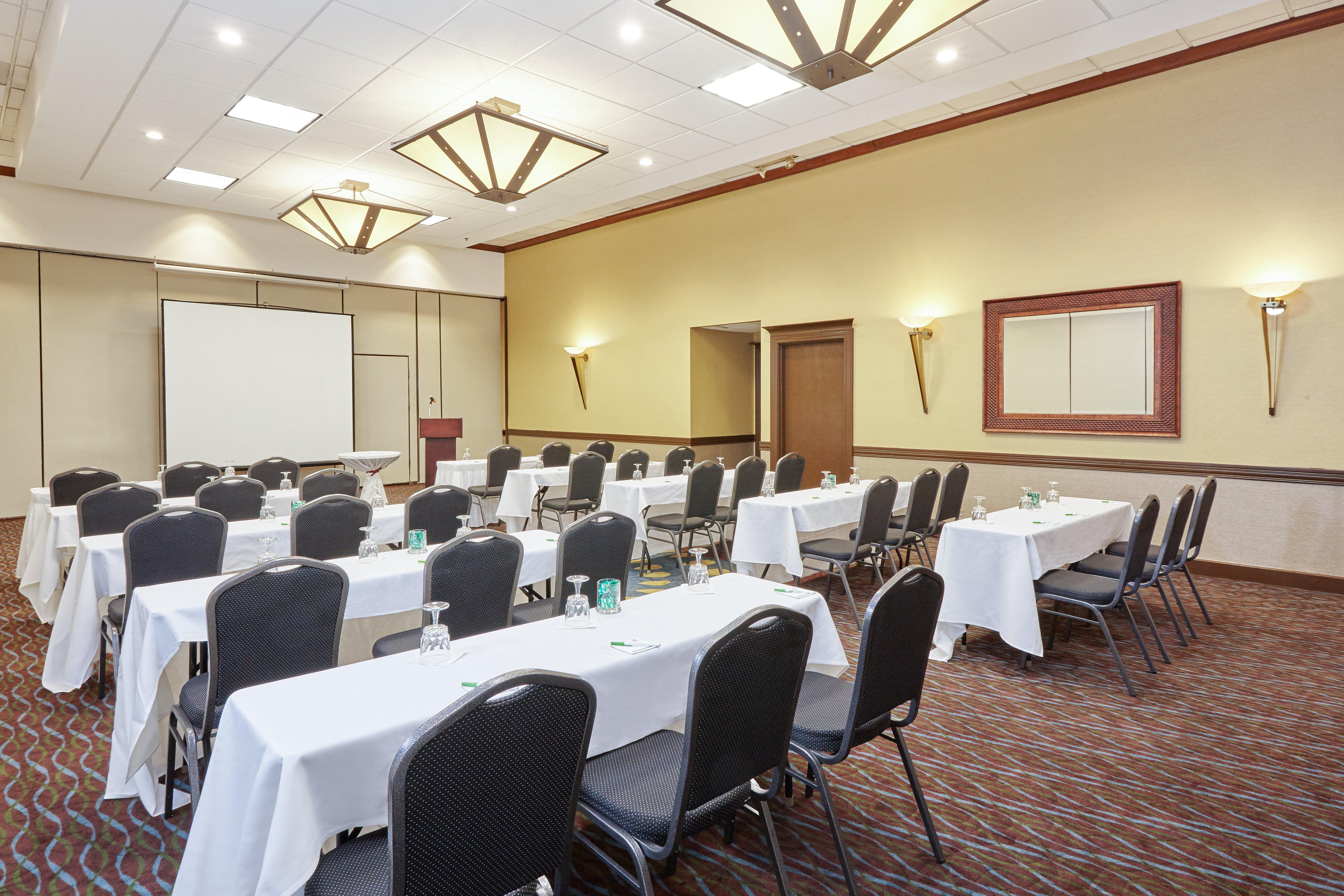 Holiday Inn Chicago Matteson Conference Center, An Ihg Hotel Bagian luar foto