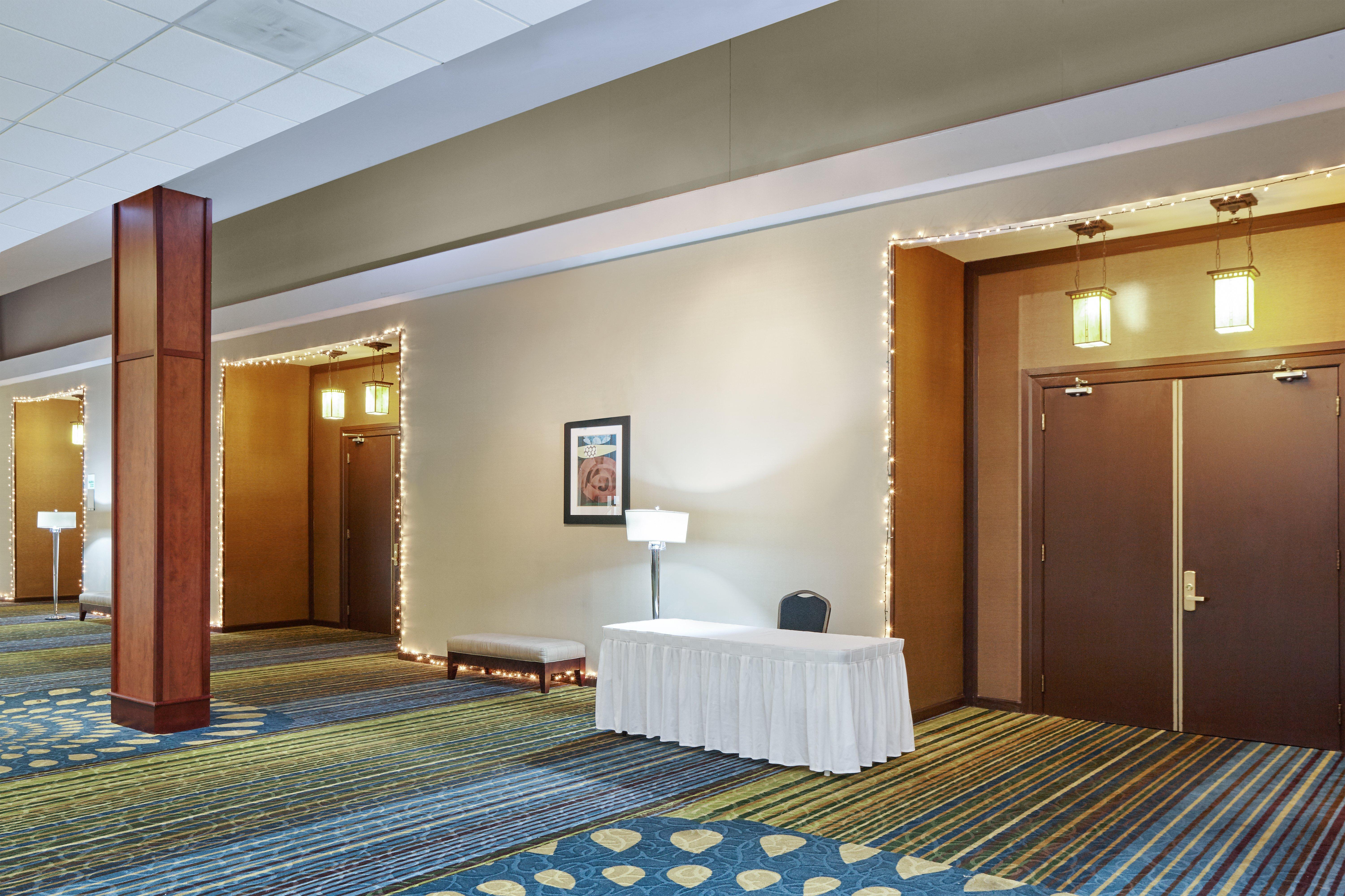 Holiday Inn Chicago Matteson Conference Center, An Ihg Hotel Bagian luar foto