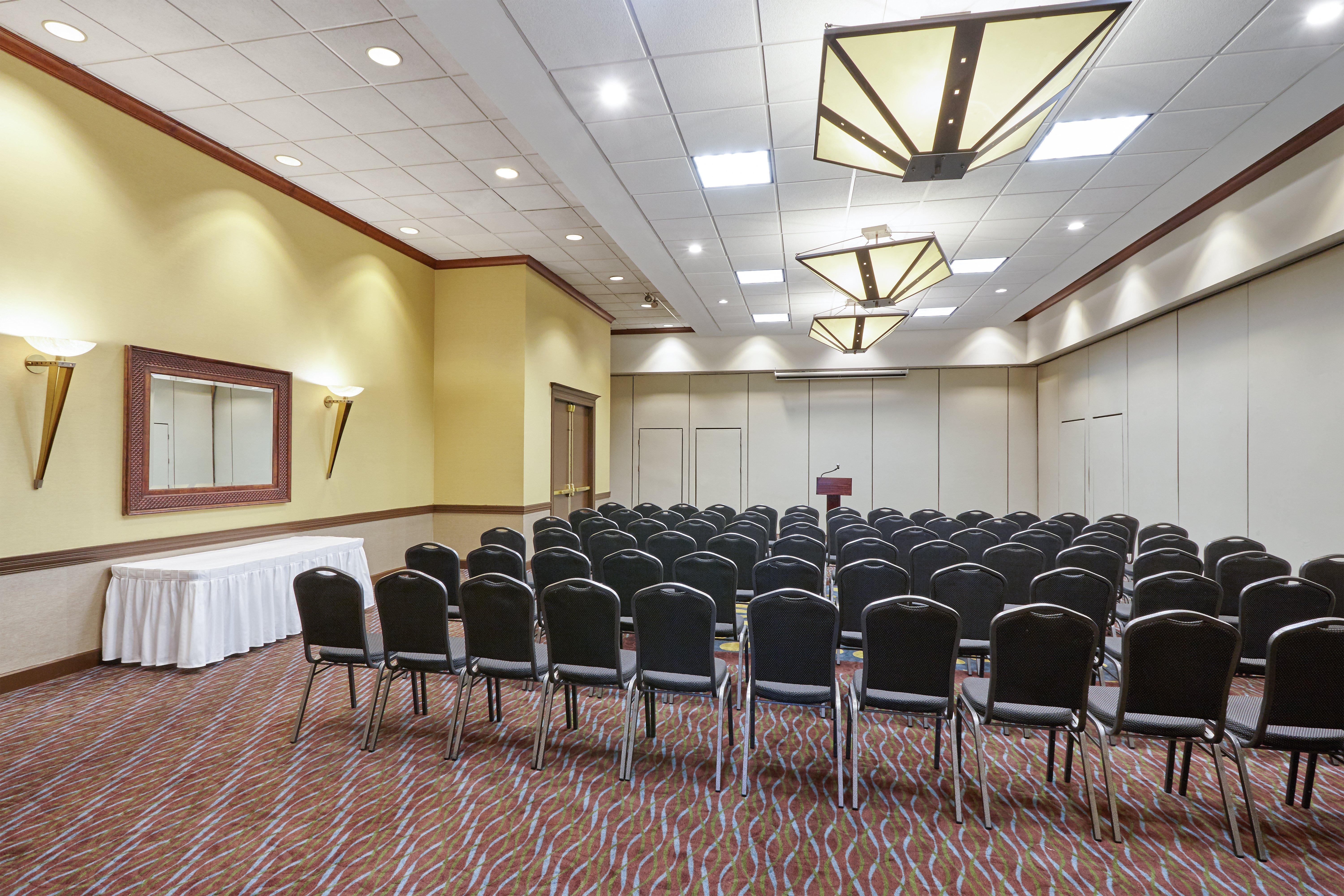 Holiday Inn Chicago Matteson Conference Center, An Ihg Hotel Bagian luar foto